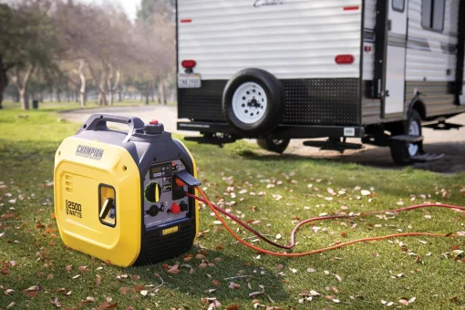 Cod. 200 Generador Inversor port&aacute;til Champion Power Equipment silencioso 2,500 Watts / a Gasolina / Salida (d&uacute;plex CA120V 15.4 A (2*tomas), 12V DC 8A) / 1*Paralelo / escudo de CO / hasta 11,5 Hr. 25%