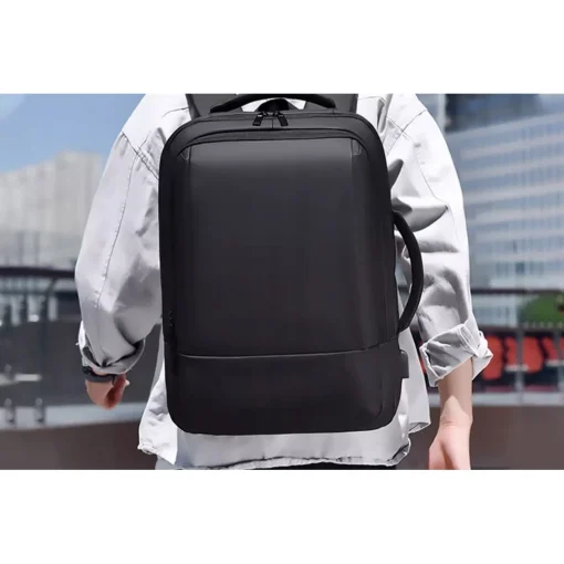 Cod. 107 Mochila MARVO Urbano 40 (BA-004) / P/*Laptop 17.1" / Multiples Compartimentos con cremallera / Espuma acolchada y Tejido revisado + forro 210D. (Impermeable)